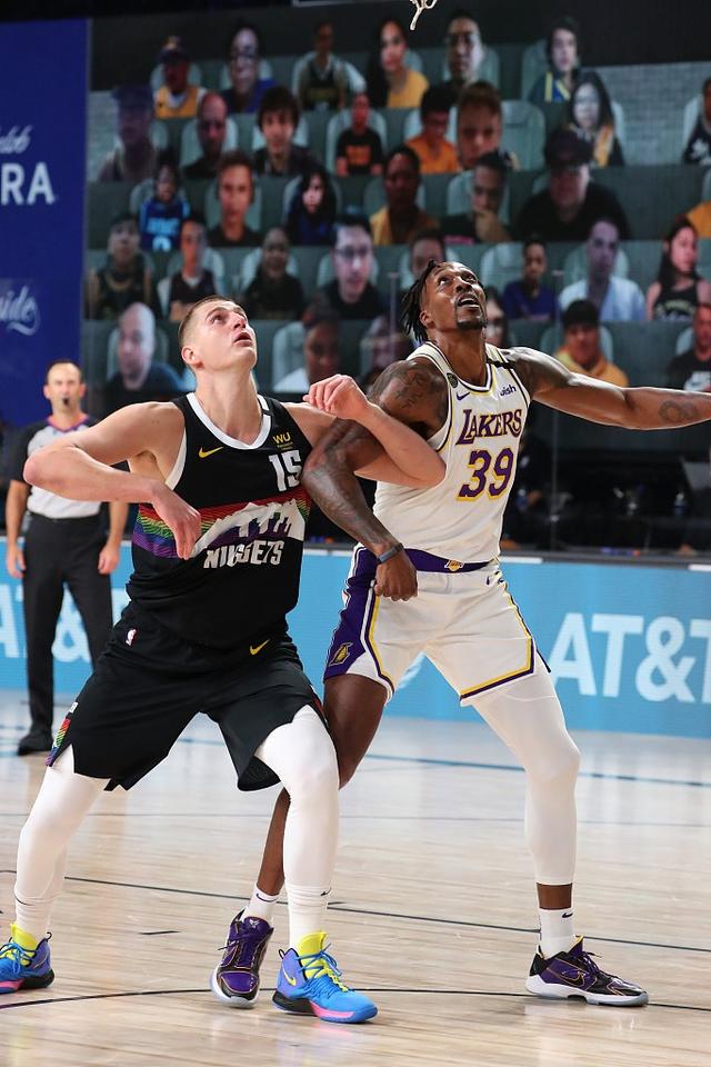 会在场上待 会在场上待