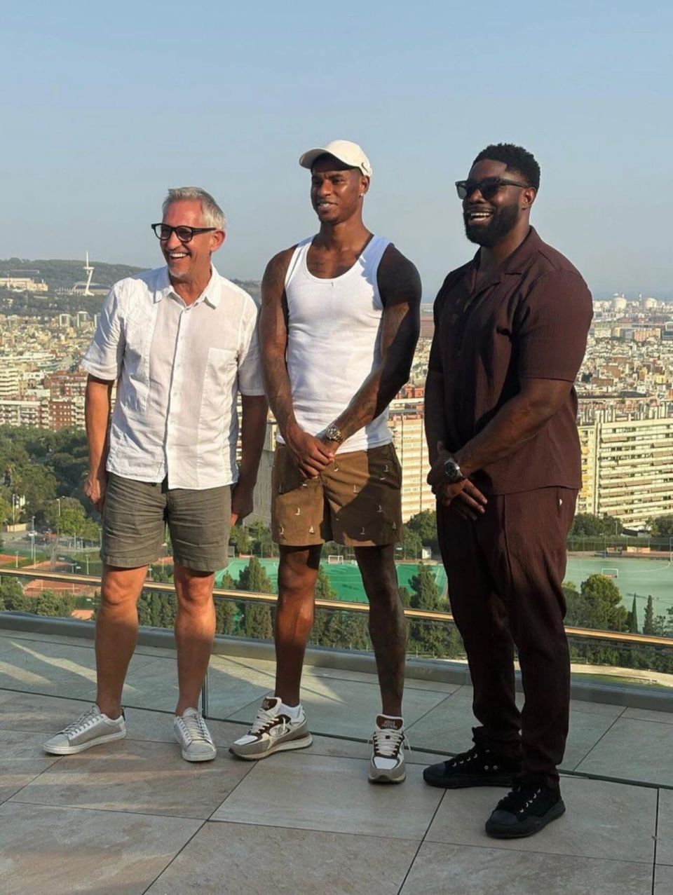 更积极, 除了, om 更积极, 除了, om